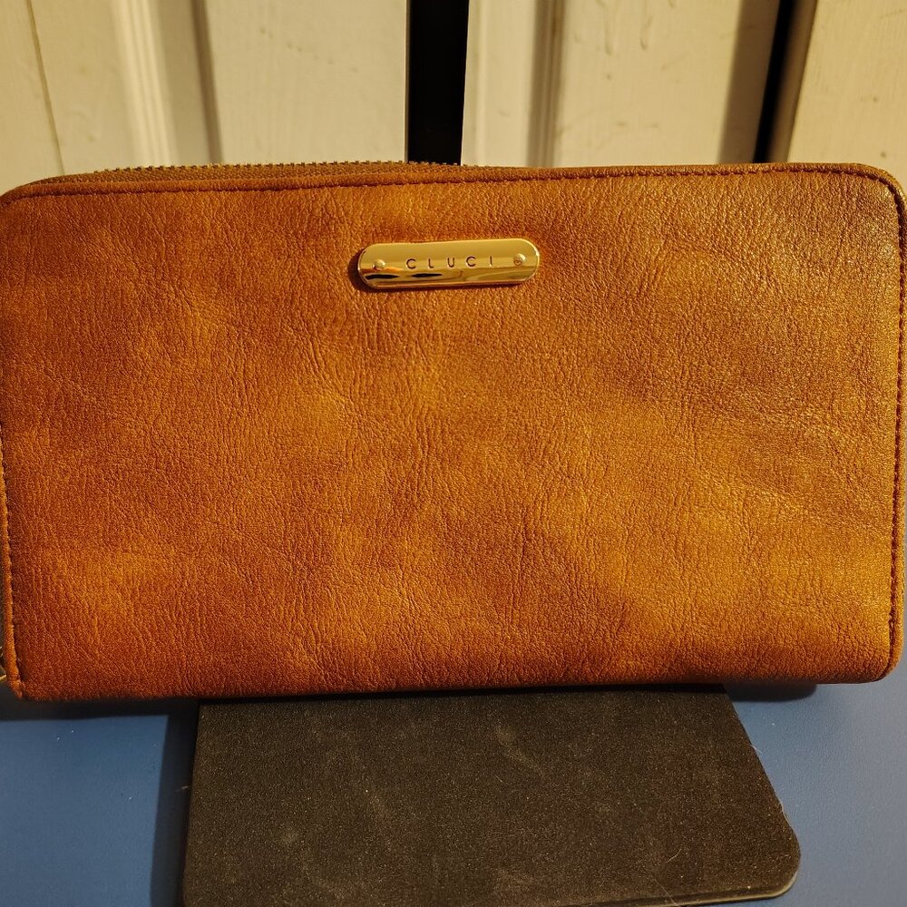 Cluci Tan Faux Leather Gold Zipper Large Multi Card Wallet Clutch